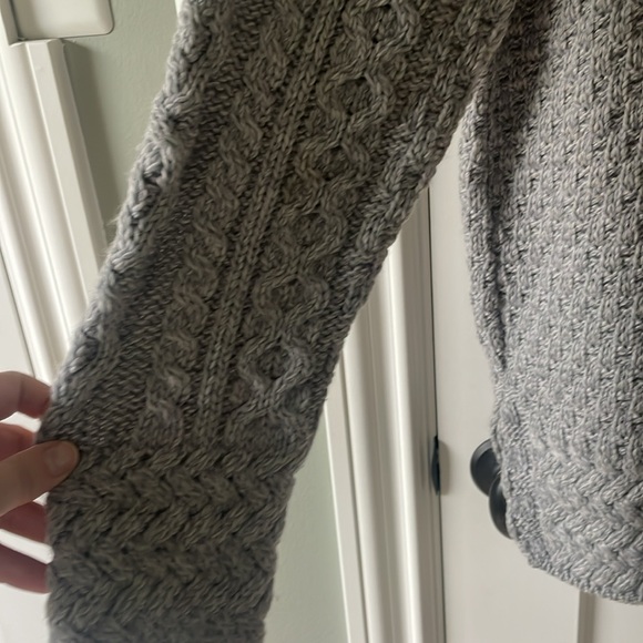 Long gray Aran sweater large - Picture 3 of 8